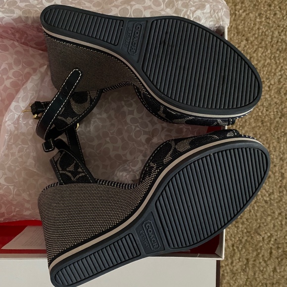 Coach Denim Platforms 6 1/2 - Picture 4 of 4
